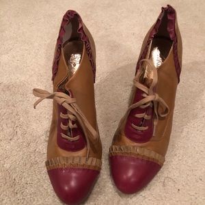 Miss Albright Tan Boots College Niche